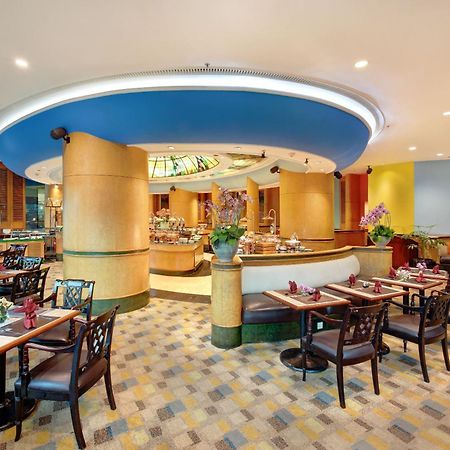 Lumire Hotel & Convention Centre Jakarta Exterior photo