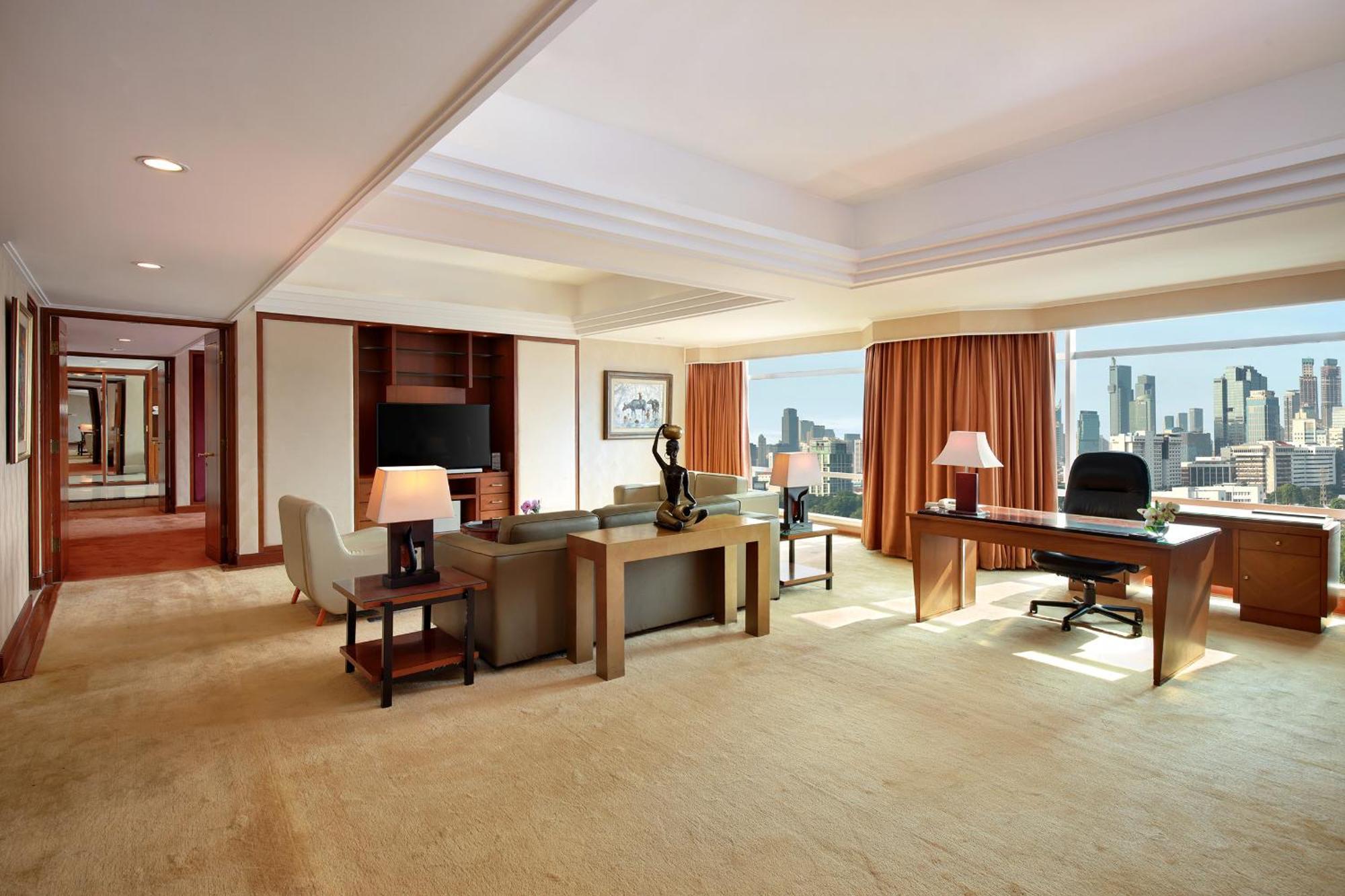 Lumire Hotel & Convention Centre Jakarta Exterior photo