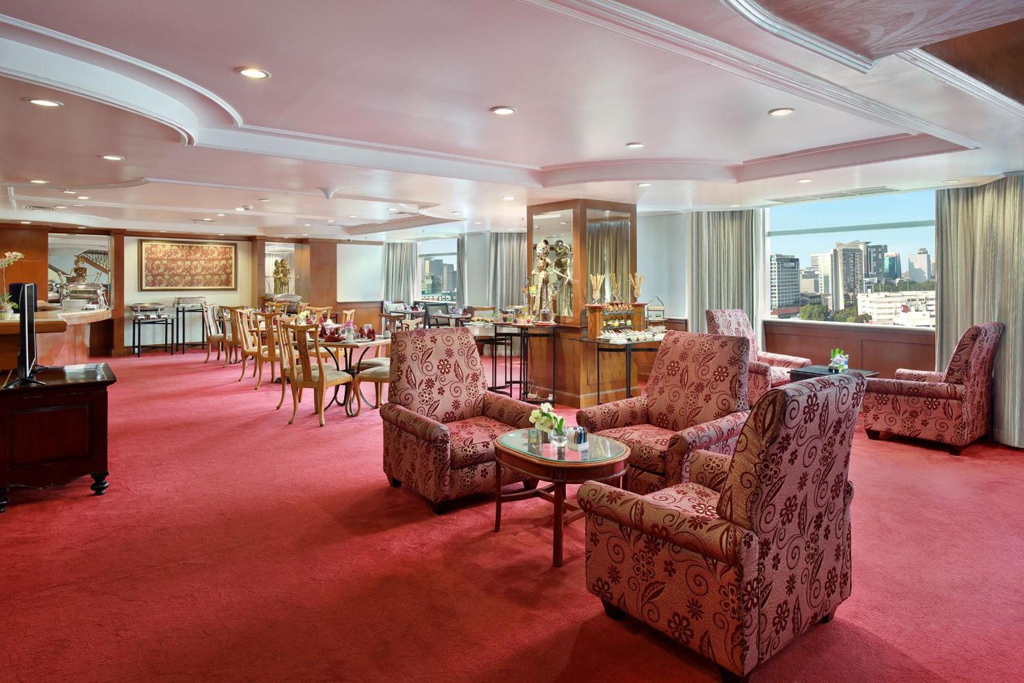 Lumire Hotel & Convention Centre Jakarta Exterior photo