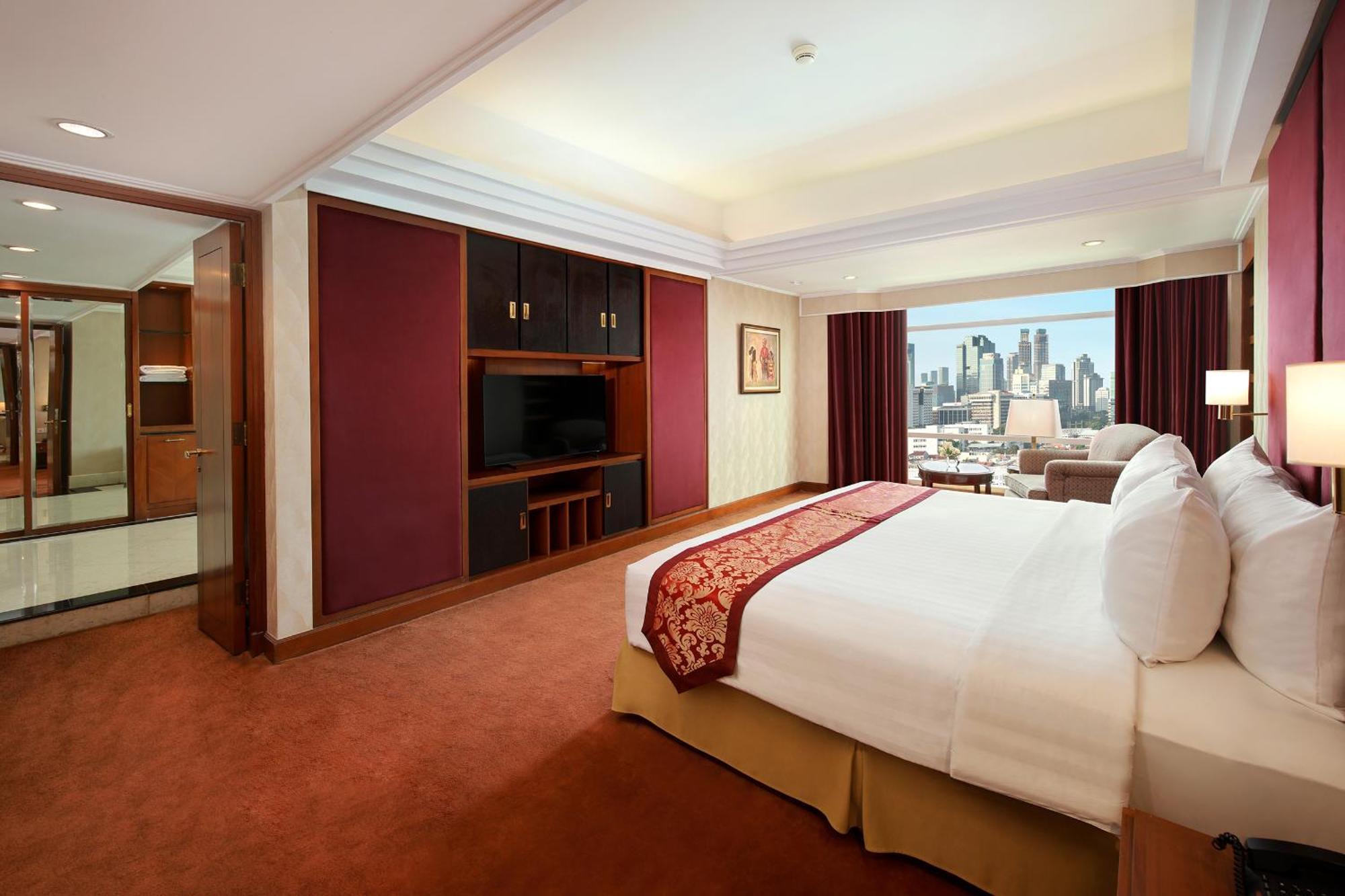 Lumire Hotel & Convention Centre Jakarta Exterior photo