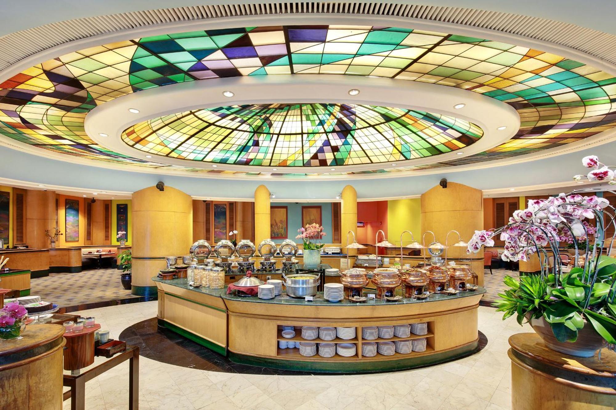 Lumire Hotel & Convention Centre Jakarta Exterior photo